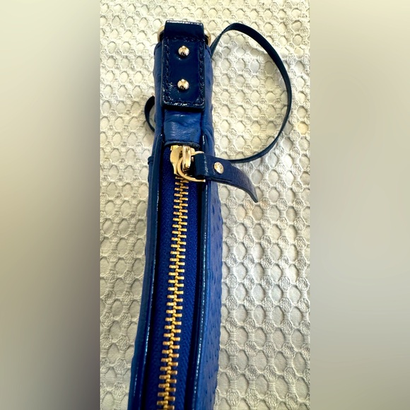 Kate Spade ostrich embossed purse - Picture 2 of 8